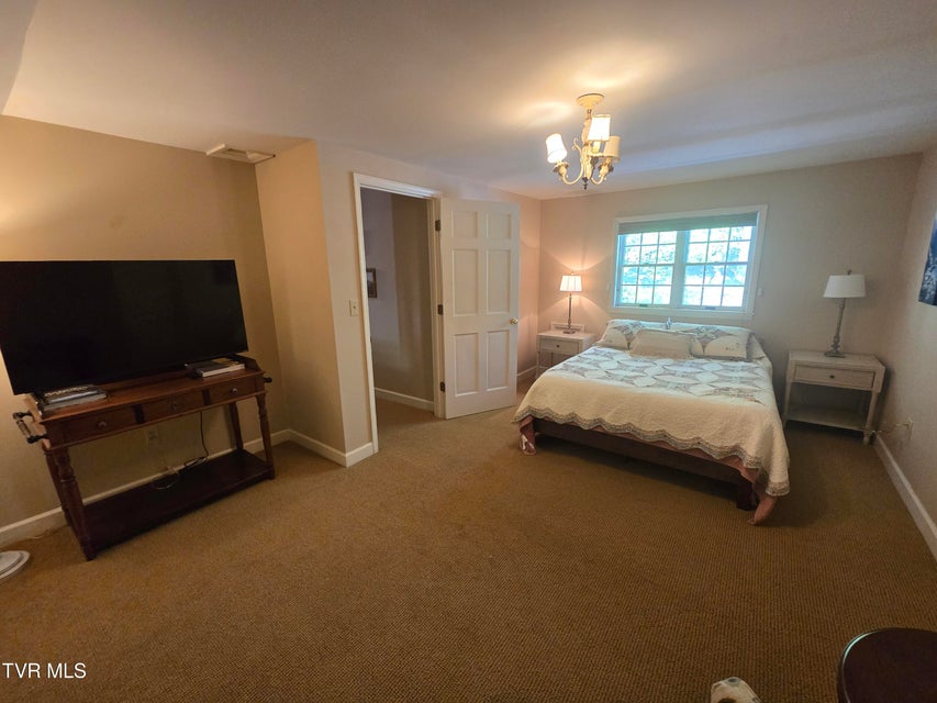 Photo #55: 570 Valley Drive