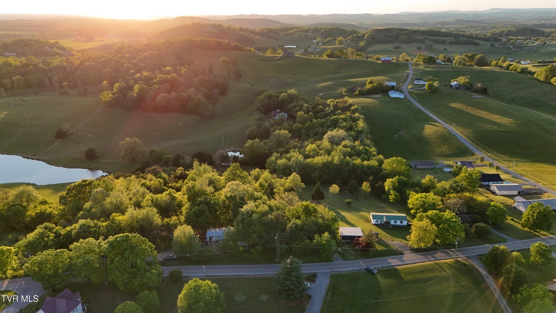 Photo #4: 1989 Conklin Road