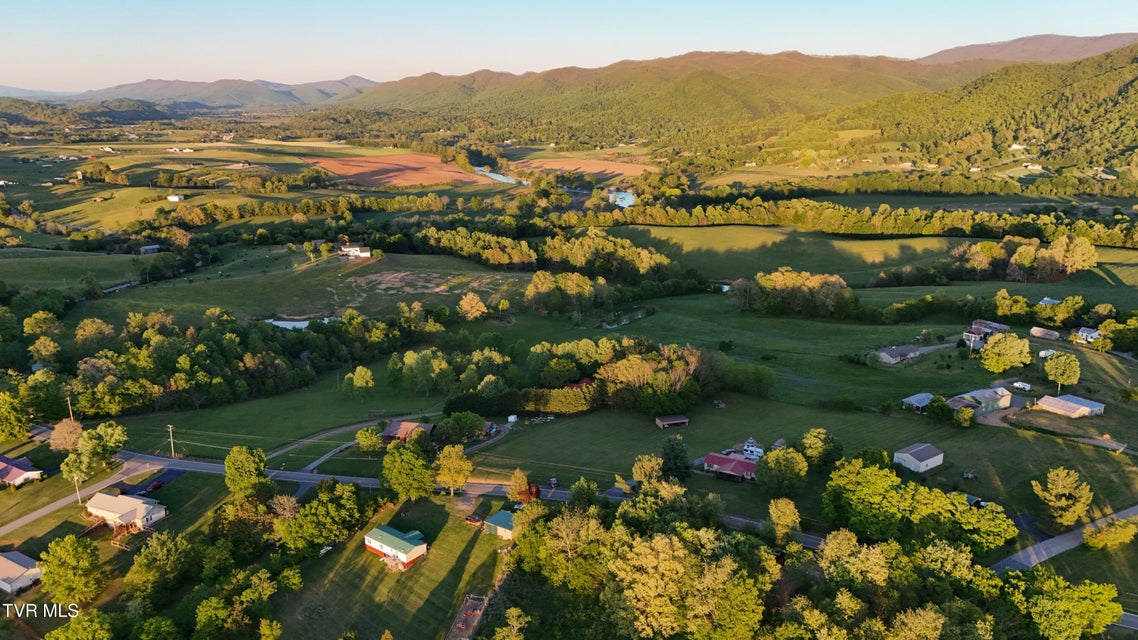 Photo #10: 1989 Conklin Road