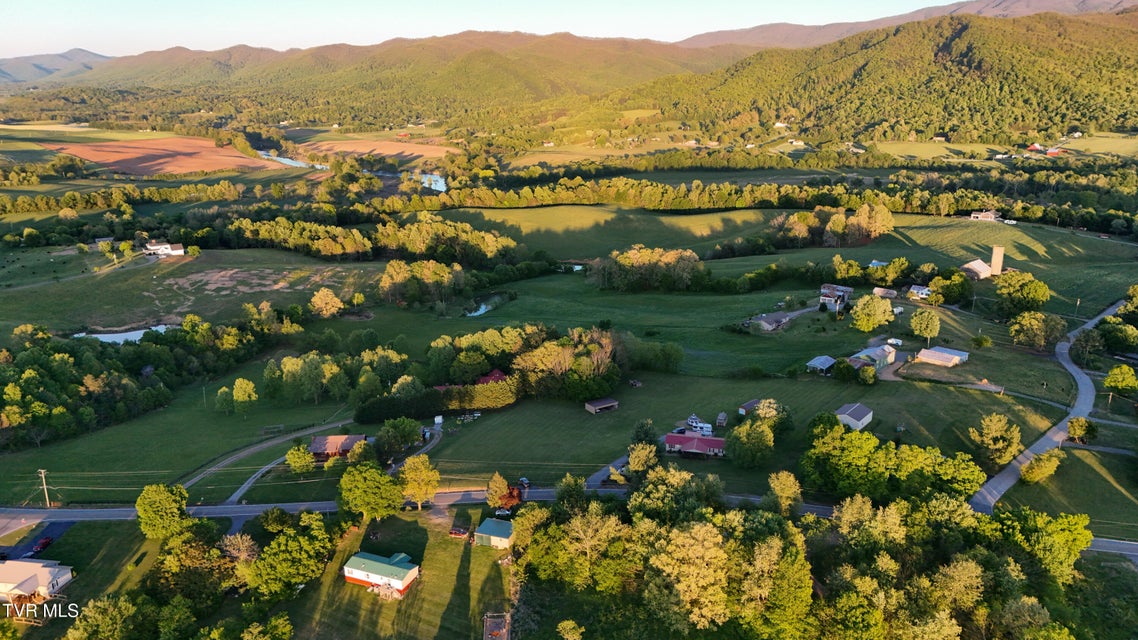 Photo #11: 1989 Conklin Road