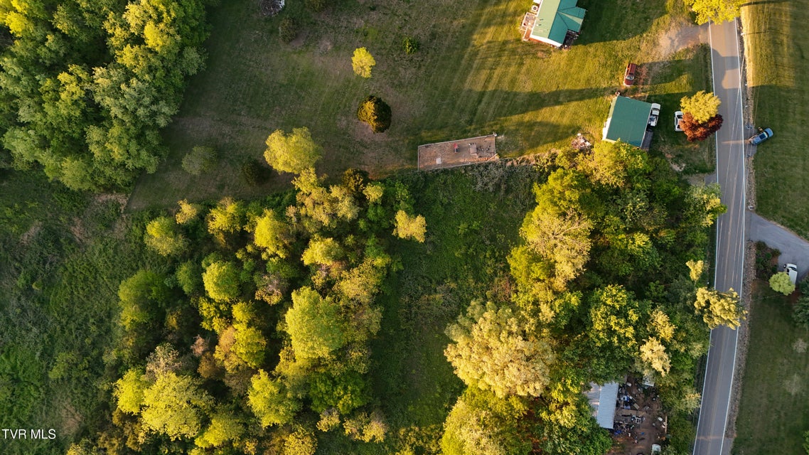 Photo #14: 1989 Conklin Road