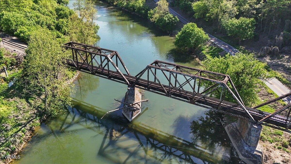 Photo #3: 143 Mustang Street