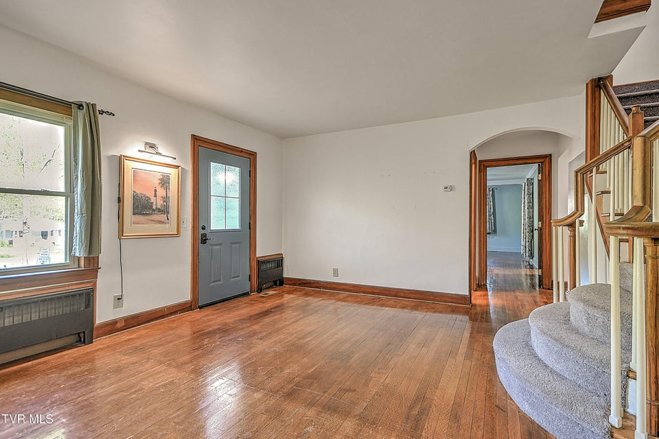 Photo #5: 303 Tennessee 143 