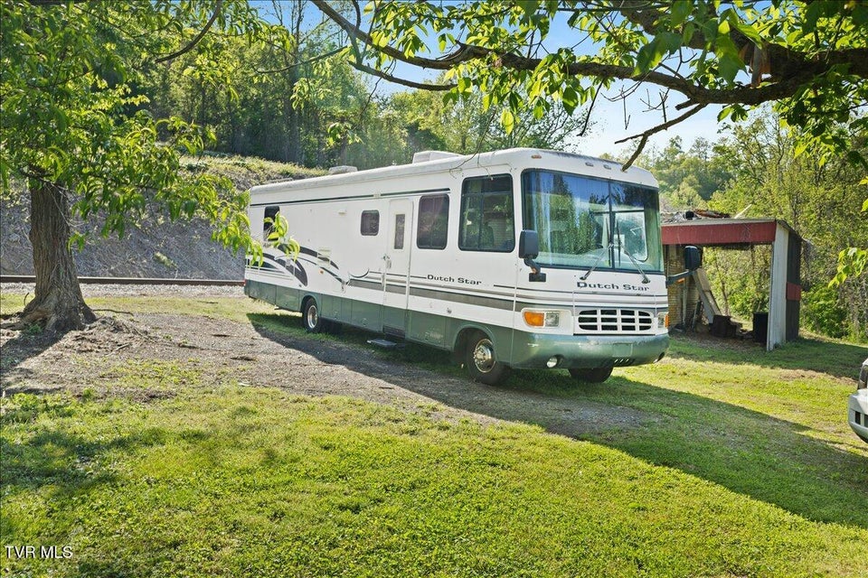 Photo #30: 143 Mustang Street