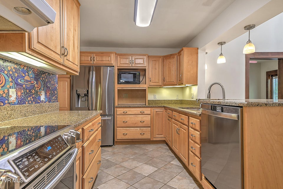 Photo #8: 303 Tennessee 143 