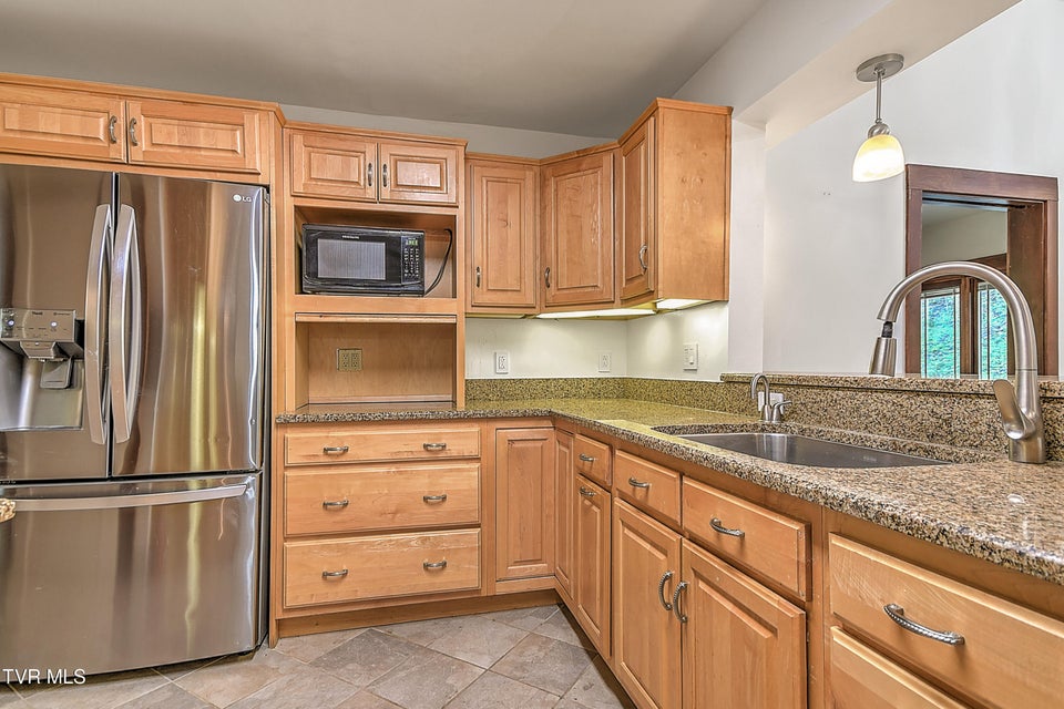 Photo #9: 303 Tennessee 143 