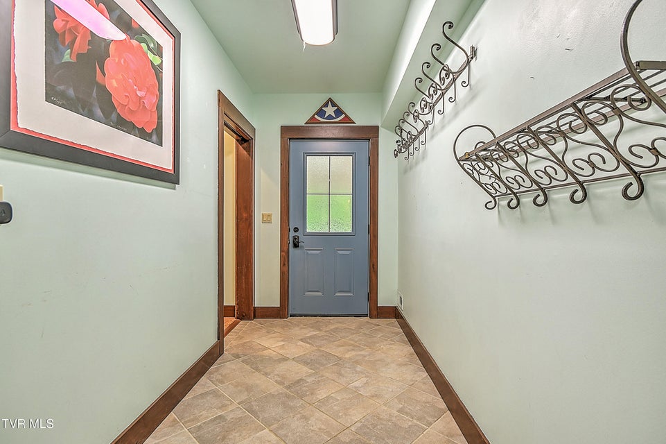 Photo #13: 303 Tennessee 143 