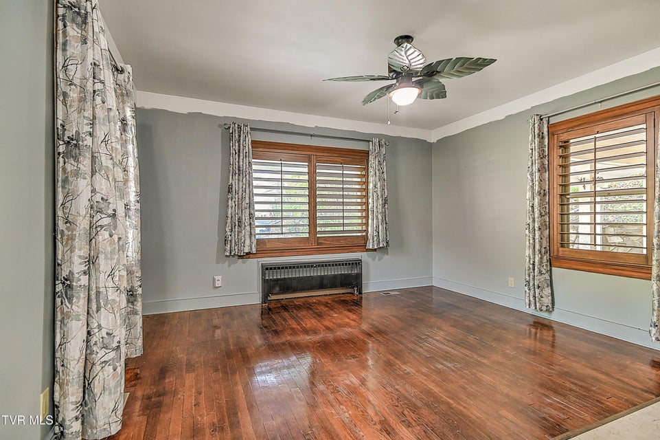 Photo #24: 303 Tennessee 143 