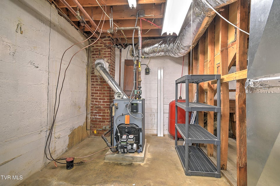 Photo #37: 303 Tennessee 143 