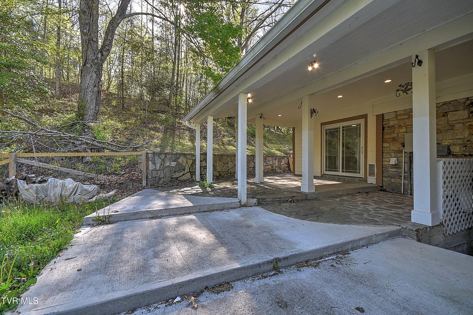 Photo #45: 303 Tennessee 143 