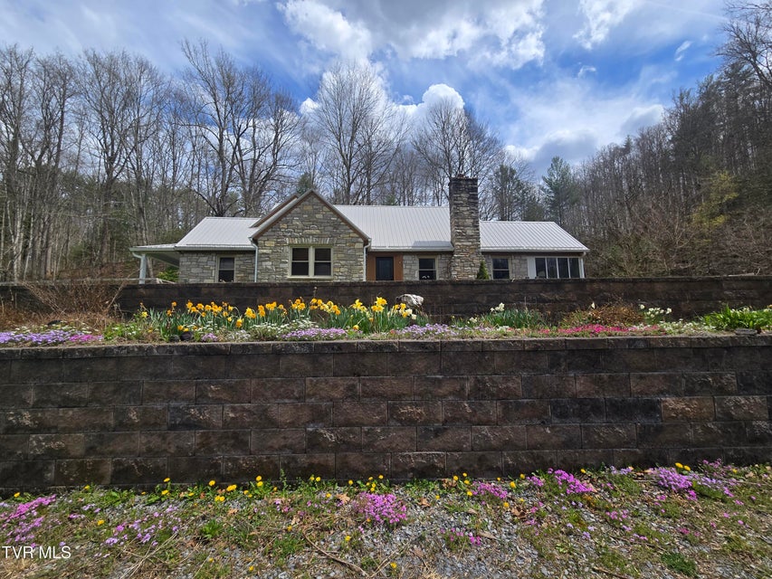 Photo #48: 303 Tennessee 143 