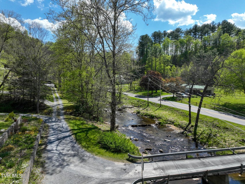 Photo #50: 303 Tennessee 143 