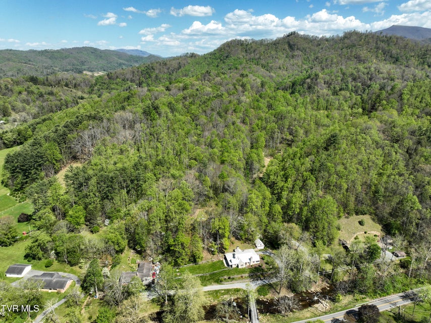 Photo #57: 303 Tennessee 143 