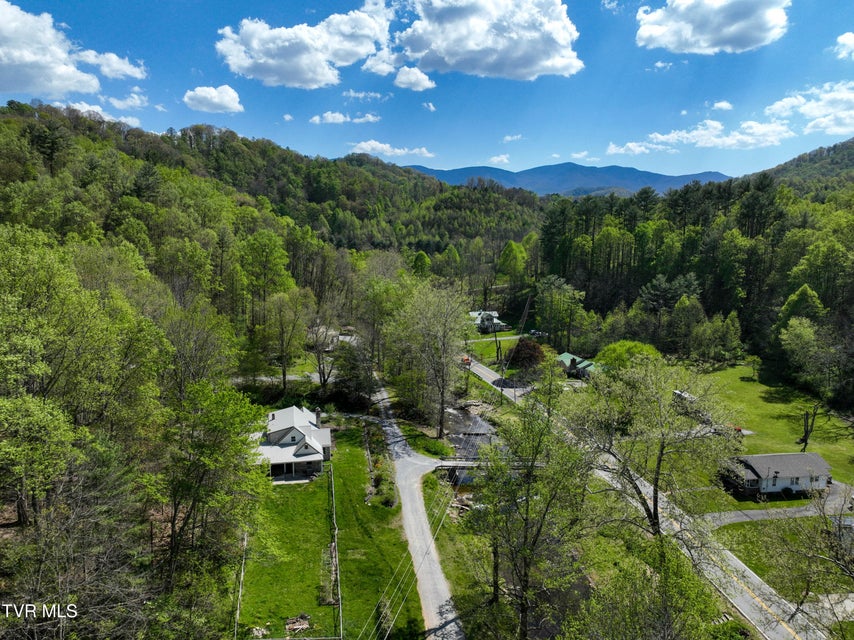 Photo #63: 303 Tennessee 143 