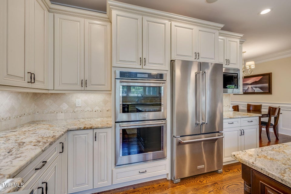 Photo #14: 5079 Rose Gardens Circle