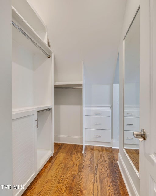 Photo #33: 5079 Rose Gardens Circle