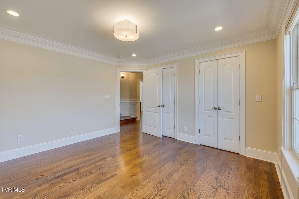 Photo #37: 5079 Rose Gardens Circle