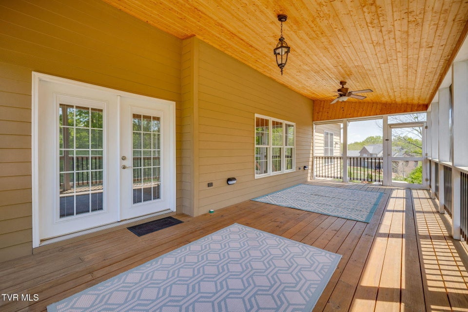 Photo #68: 5079 Rose Gardens Circle