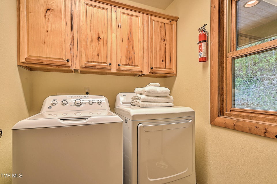 Photo #15: 410 Eagle Ridge Road