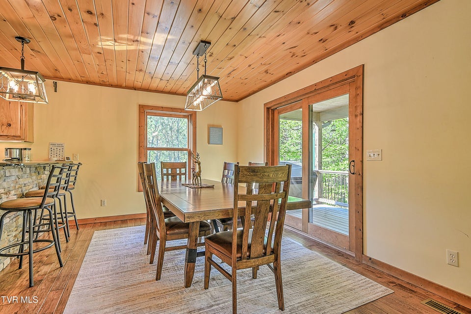 Photo #16: 410 Eagle Ridge Road