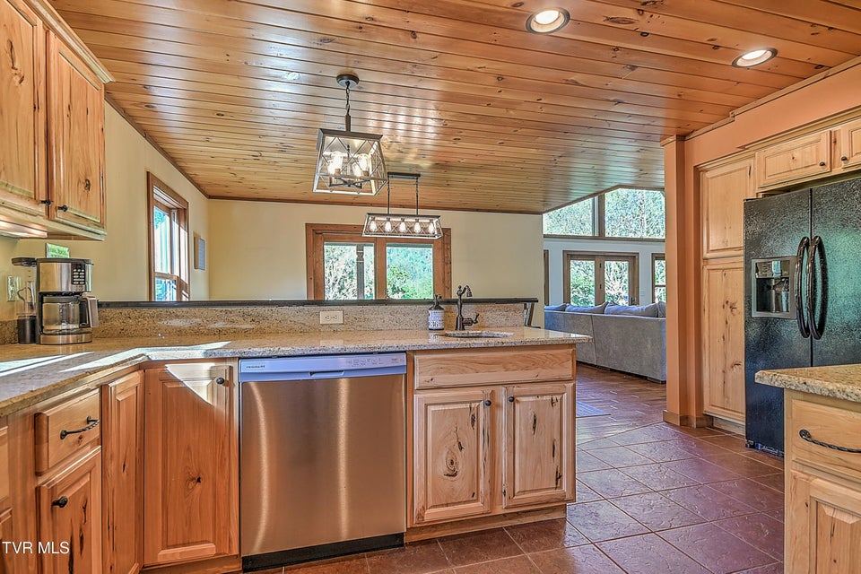 Photo #23: 410 Eagle Ridge Road