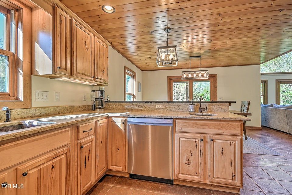 Photo #24: 410 Eagle Ridge Road