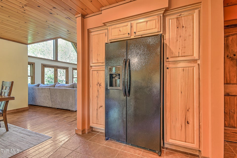 Photo #25: 410 Eagle Ridge Road