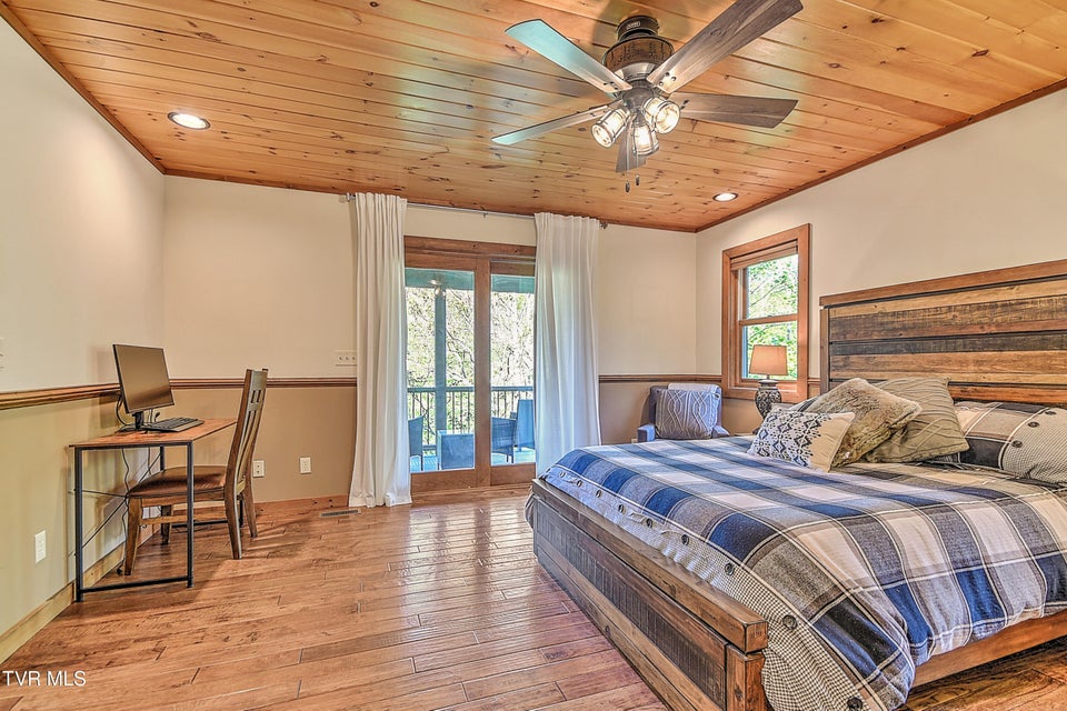 Photo #30: 410 Eagle Ridge Road