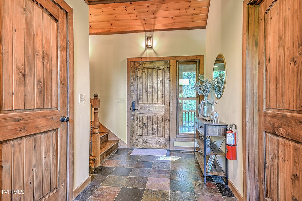 Photo #8: 410 Eagle Ridge Road