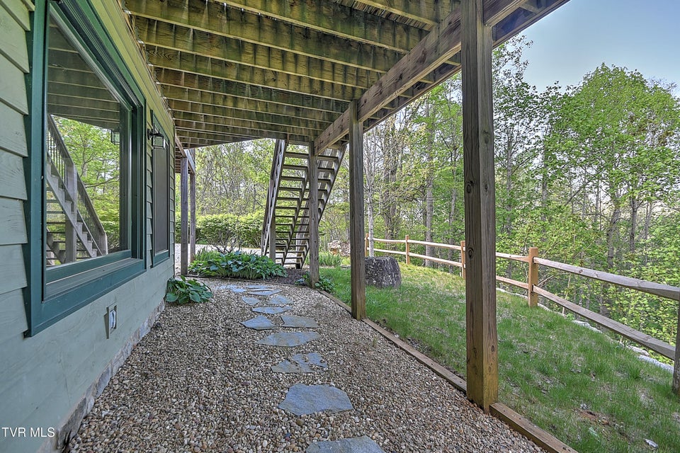 Photo #74: 410 Eagle Ridge Road