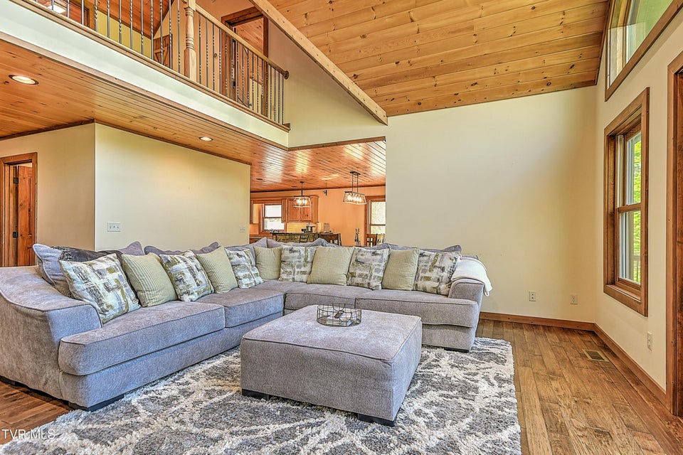 Photo #11: 410 Eagle Ridge Road