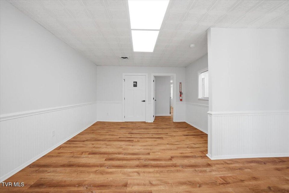 Photo #7: 309 Main Street