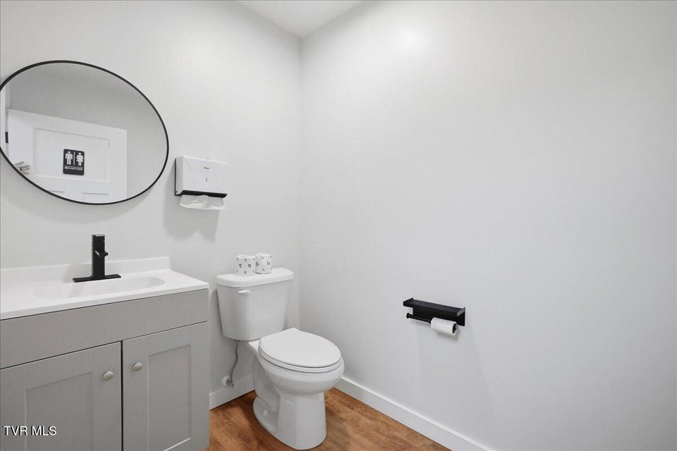 Photo #23: 309 Main Street