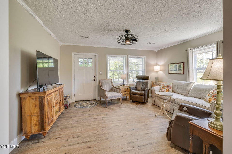 Photo #7: 104 Hoard Road