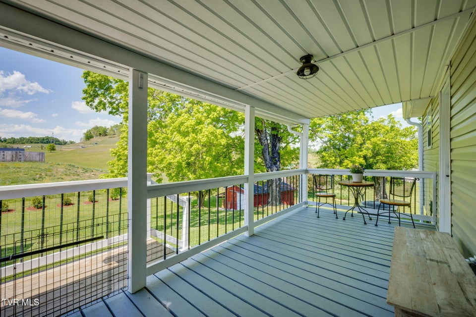 Photo #28: 104 Hoard Road