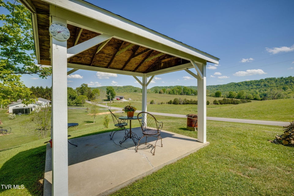 Photo #29: 104 Hoard Road