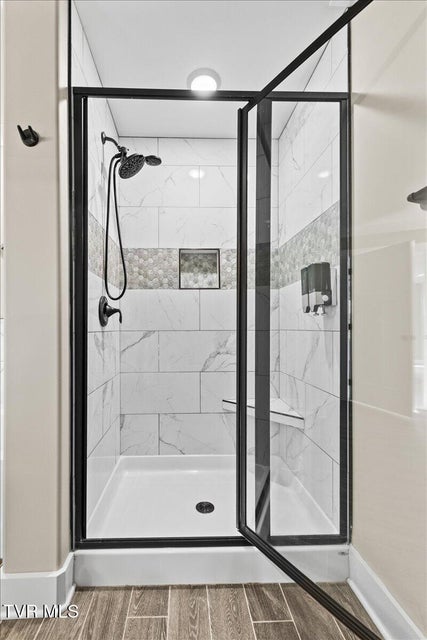 Photo #22: 433 Boulder Court