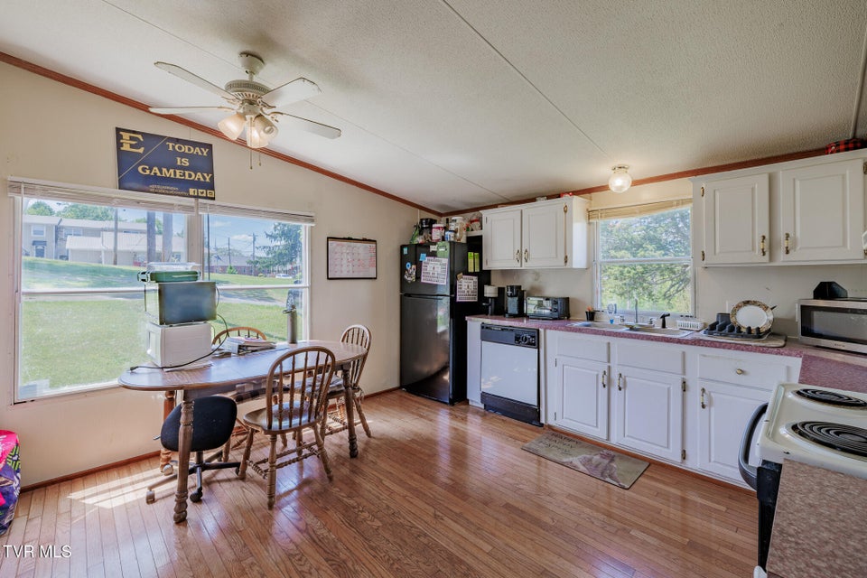 Photo #9: 1005 Antioch Road