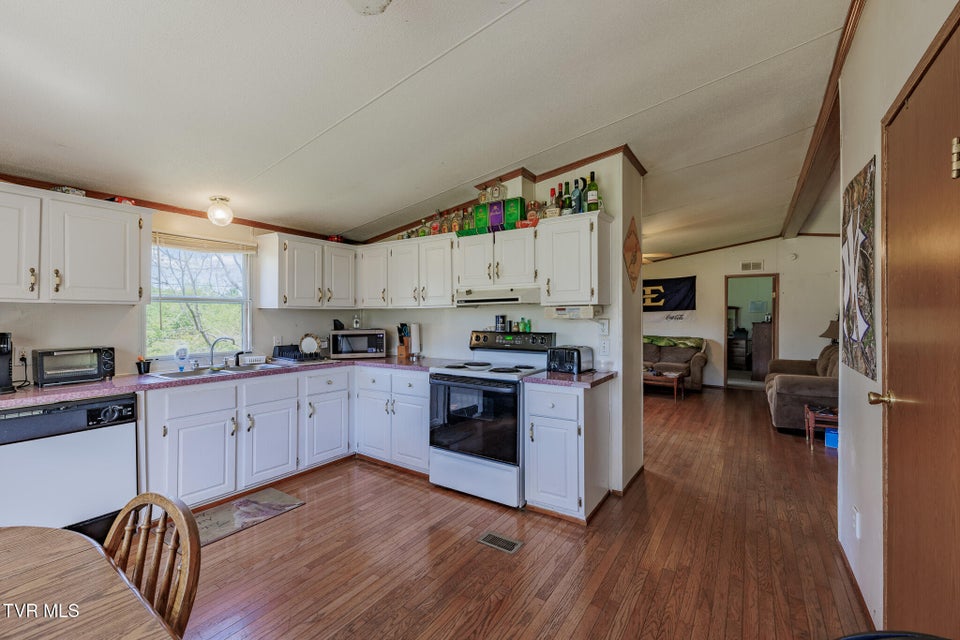 Photo #10: 1005 Antioch Road