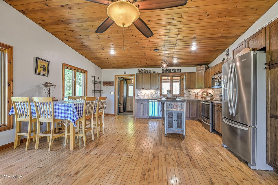 Photo #24: 146 Bear Cage Road