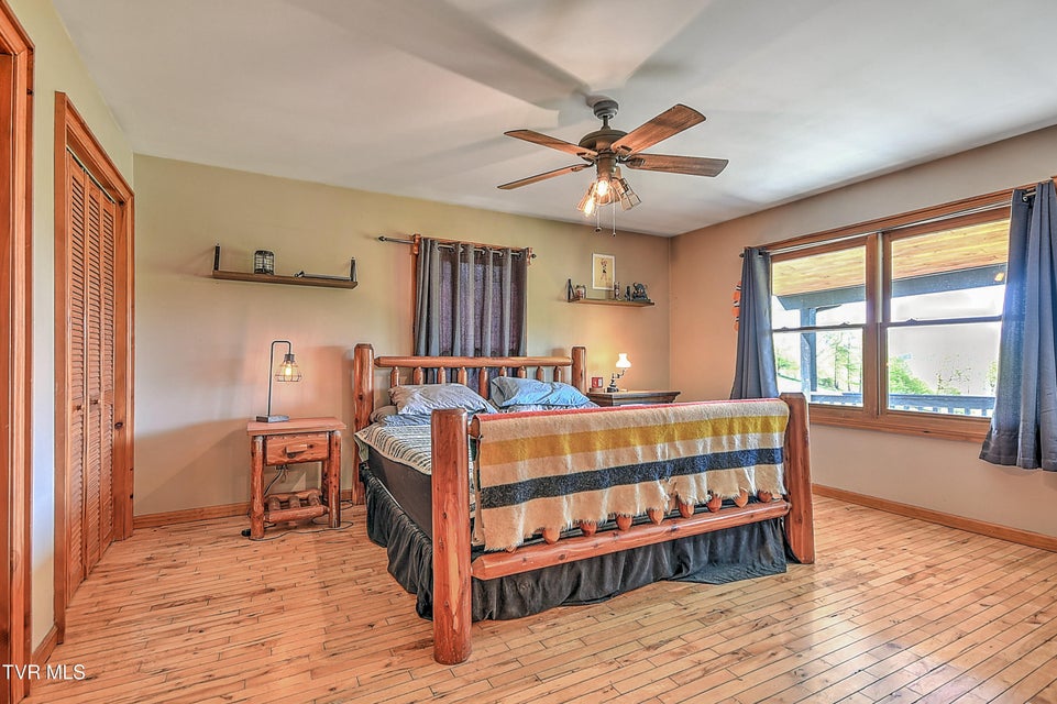 Photo #26: 146 Bear Cage Road