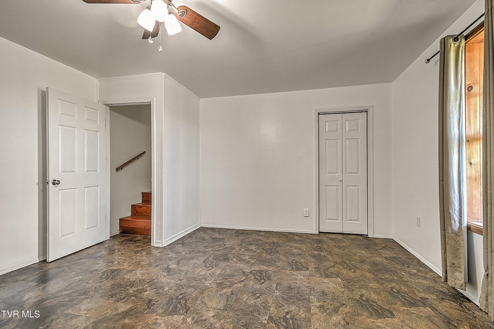 Photo #40: 146 Bear Cage Road