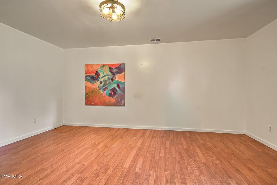 Photo #44: 146 Bear Cage Road