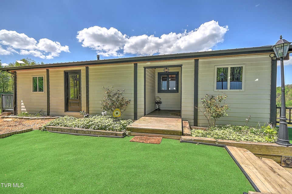 Photo #49: 146 Bear Cage Road