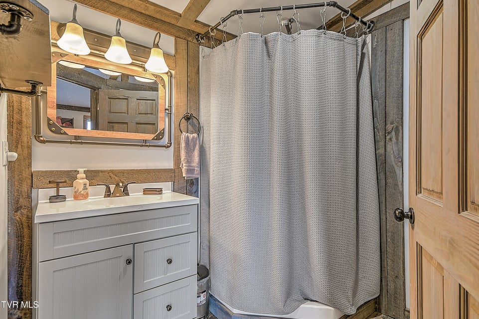 Photo #65: 146 Bear Cage Road