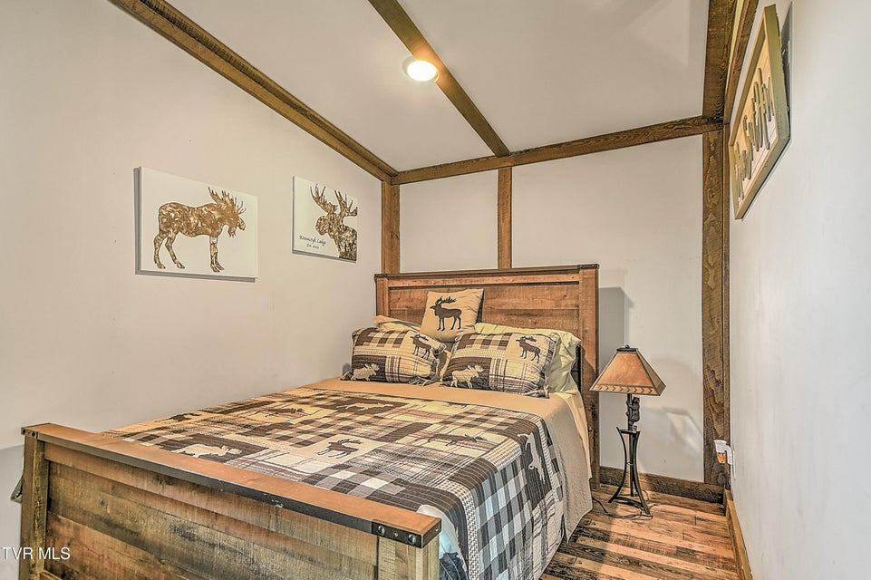 Photo #66: 146 Bear Cage Road