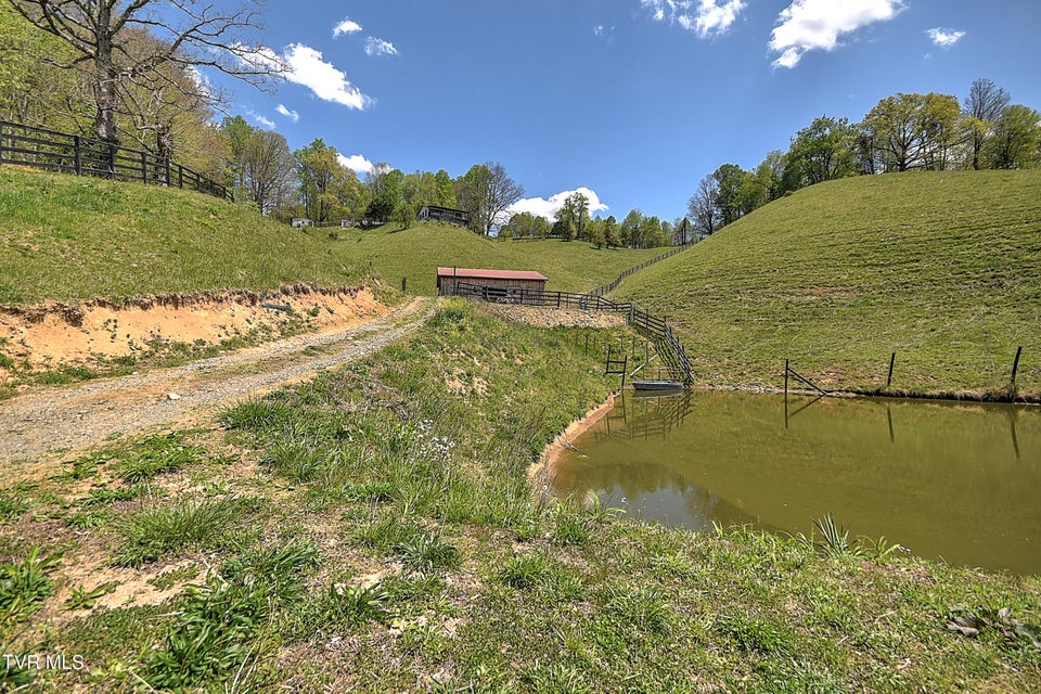 Photo #83: 146 Bear Cage Road