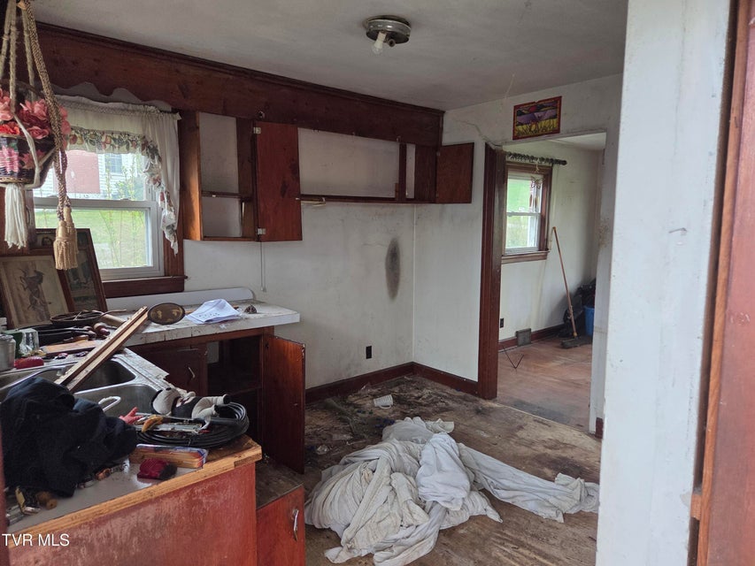 Photo #13: 10189 Crescent Road