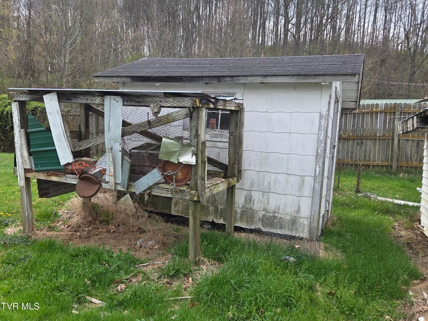 Photo #24: 10189 Crescent Road