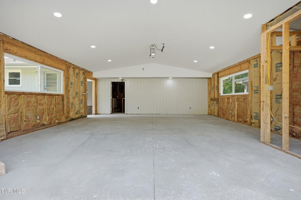 Photo #25: 239 Horton Highway